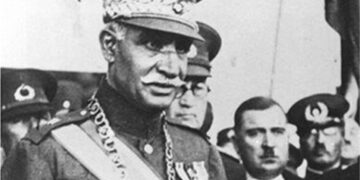مدرنیزاسیون اقتدارگرا